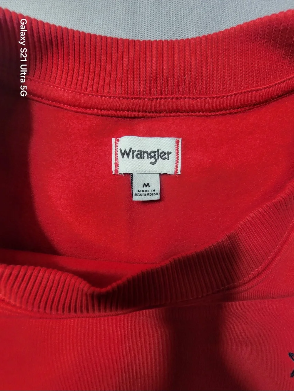 Wrangler Red Crewneck Sweatshirt with Western Embroidery - Picture 11 of 12